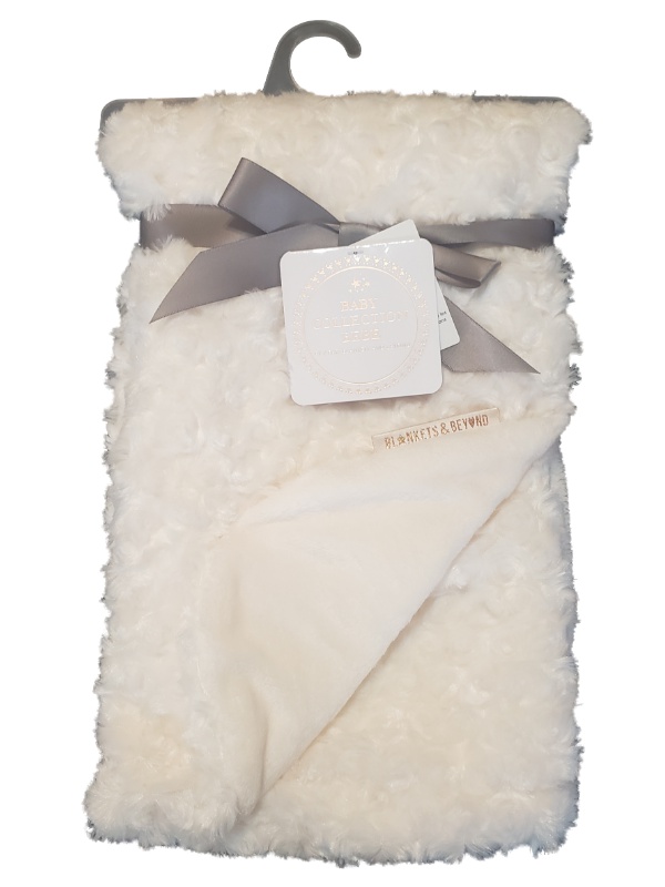 Blankets & Beyond Baby Boy Girl Rosette Swirl White Security Blanket